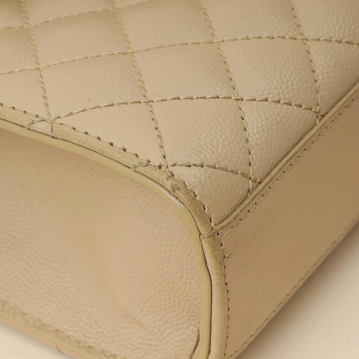 YSL Nude Mix Quilted Envelope Medium Shoulder Bag
