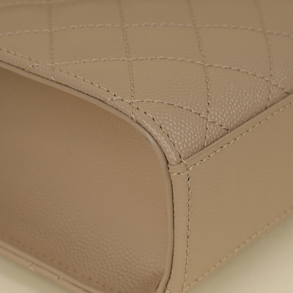 YSL Nude Mix Quilted Envelope Medium Shoulder Bag