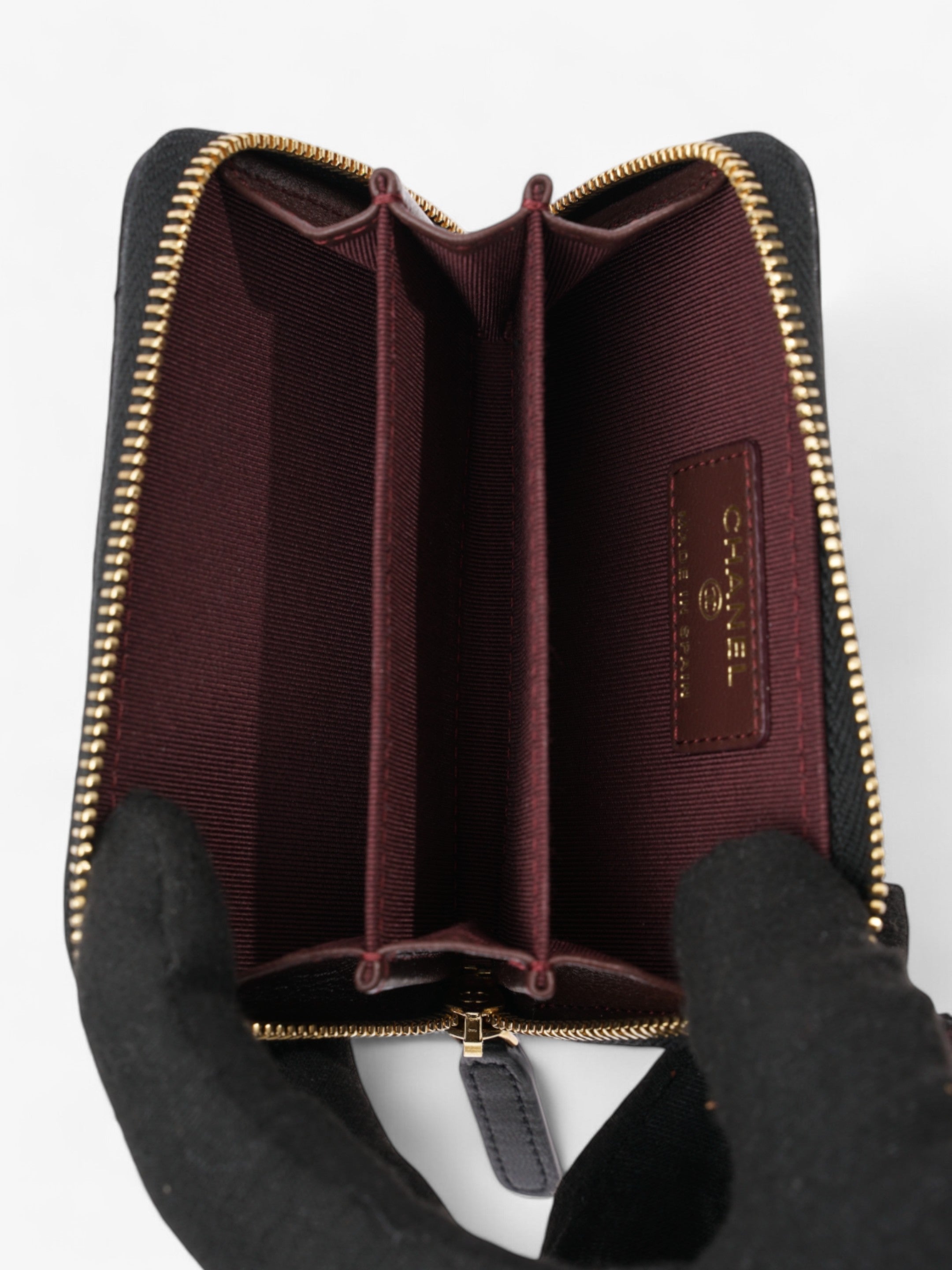 Chanel Zipped Coin Purse Black Lambskin Leather