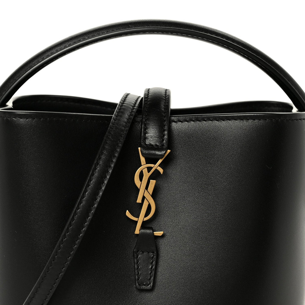Shiny Calfskin Le 37 Mini Bucket Bag Black