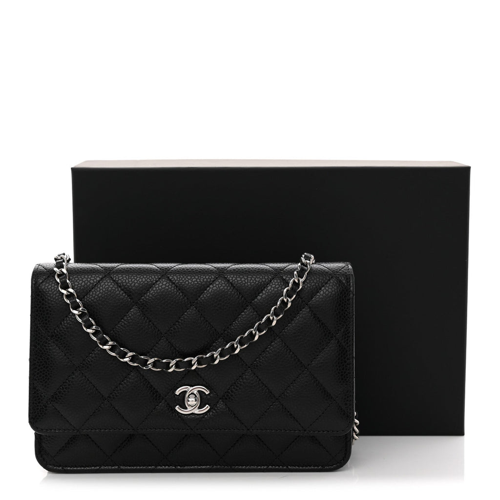 Caviar Quilted CC Turnlock Wallet On Chain WOC Black