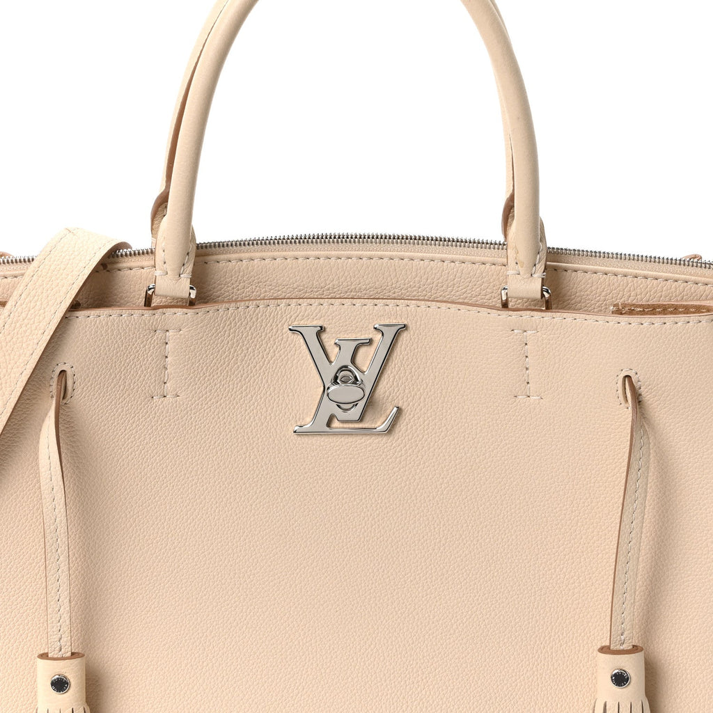 Calfskin Lockmeto Cream Beige