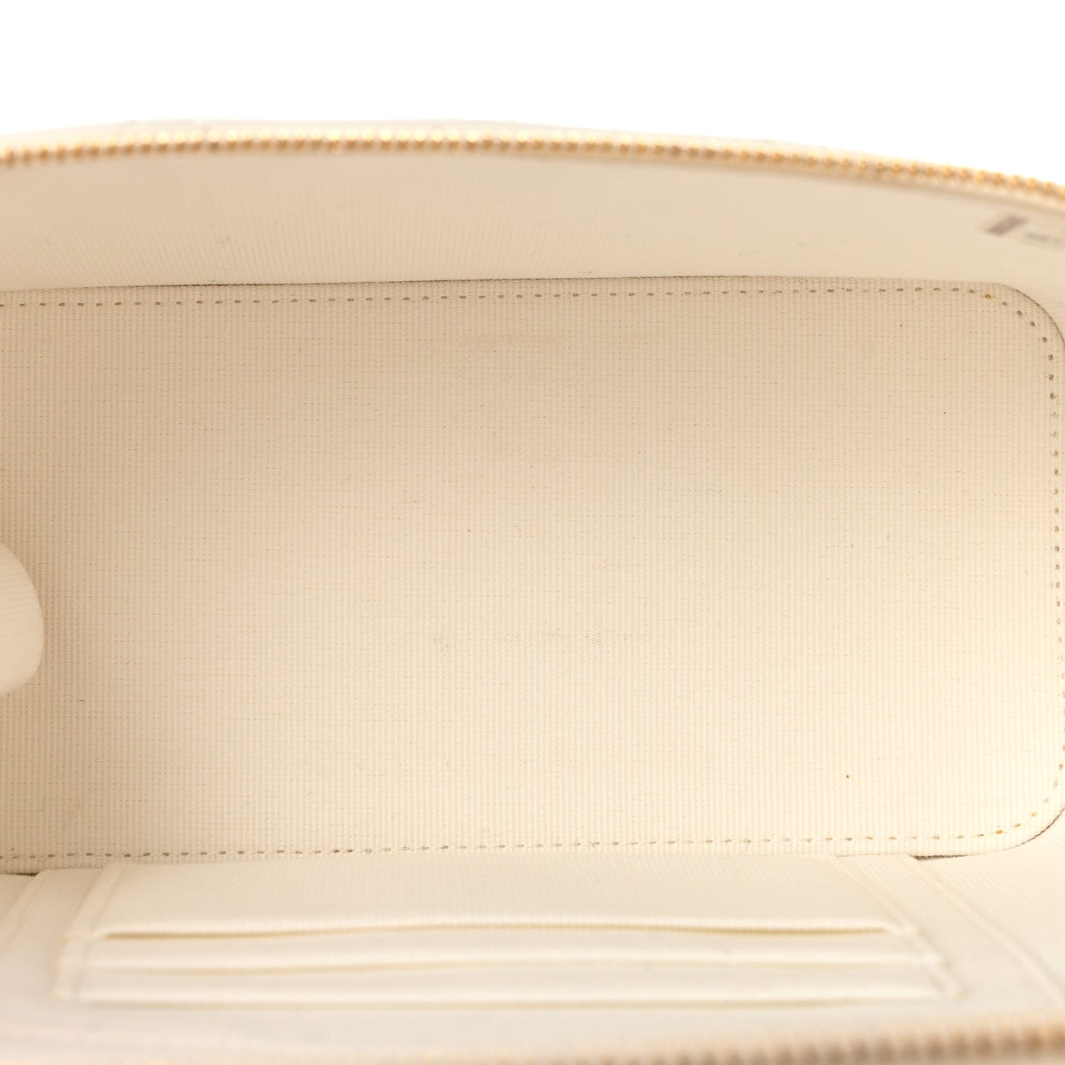 Goatskin Quilted Punk Essentials Vanity Case With Chain White
