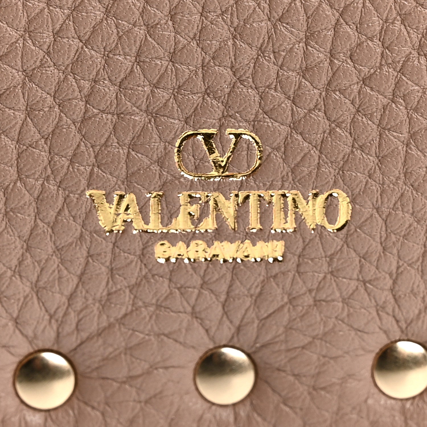 Vitello Medium Rockstud Envelope Flat Wristlet Pouch Poudre