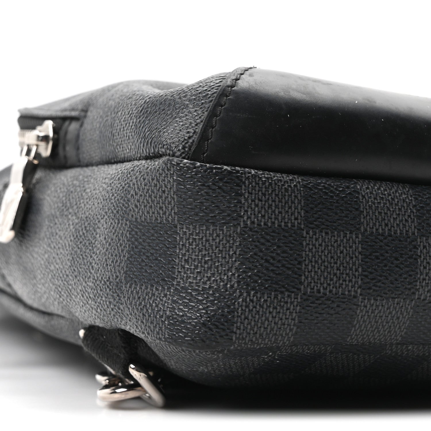 Damier Graphite Avenue Sling Bag