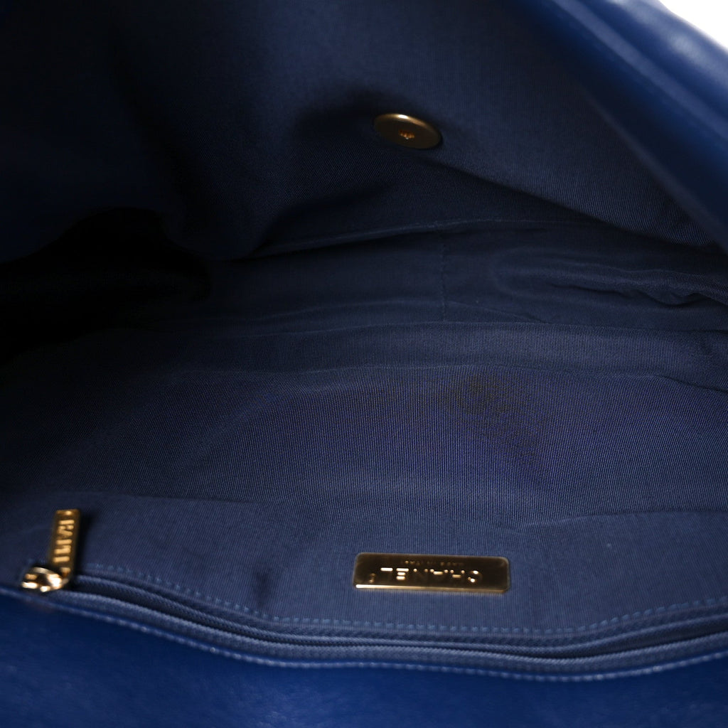 Goatskin Quilted Maxi Chanel 19 Flap Navy Blue