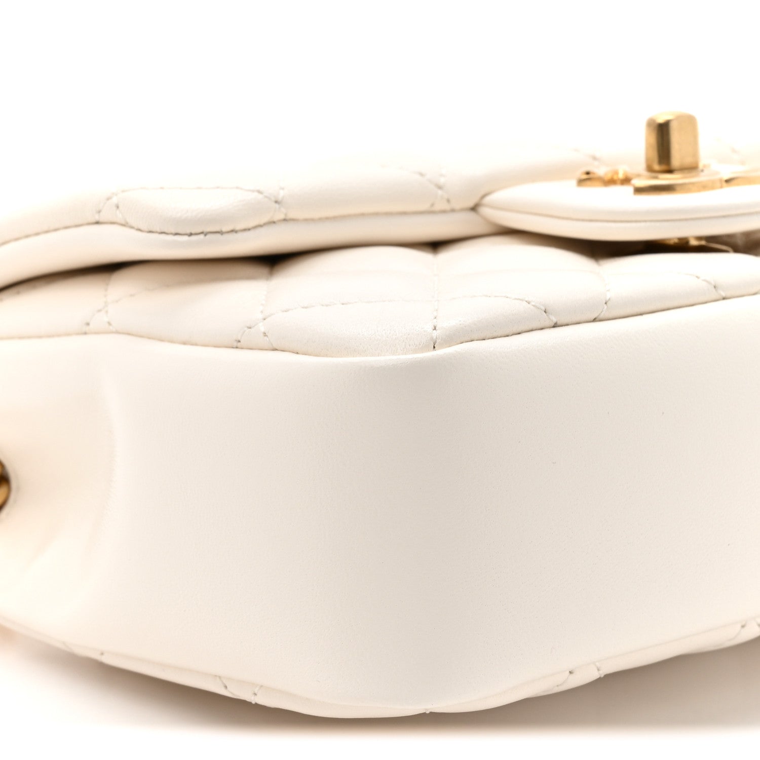 Shiny Lambskin Quilted Pearl Twist Mini Square Flap White