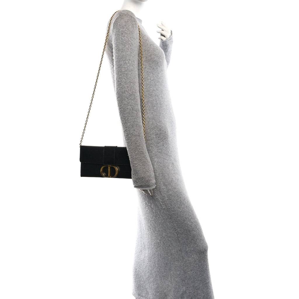 Calfskin 30 Montaigne Chain Pouch Black