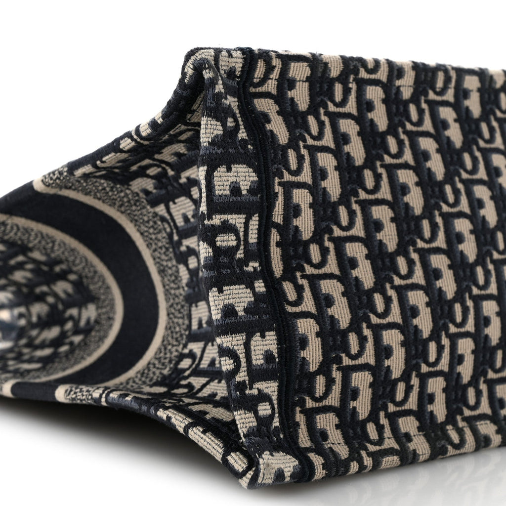 Oblique Medium Book Tote Blue Multicolor
