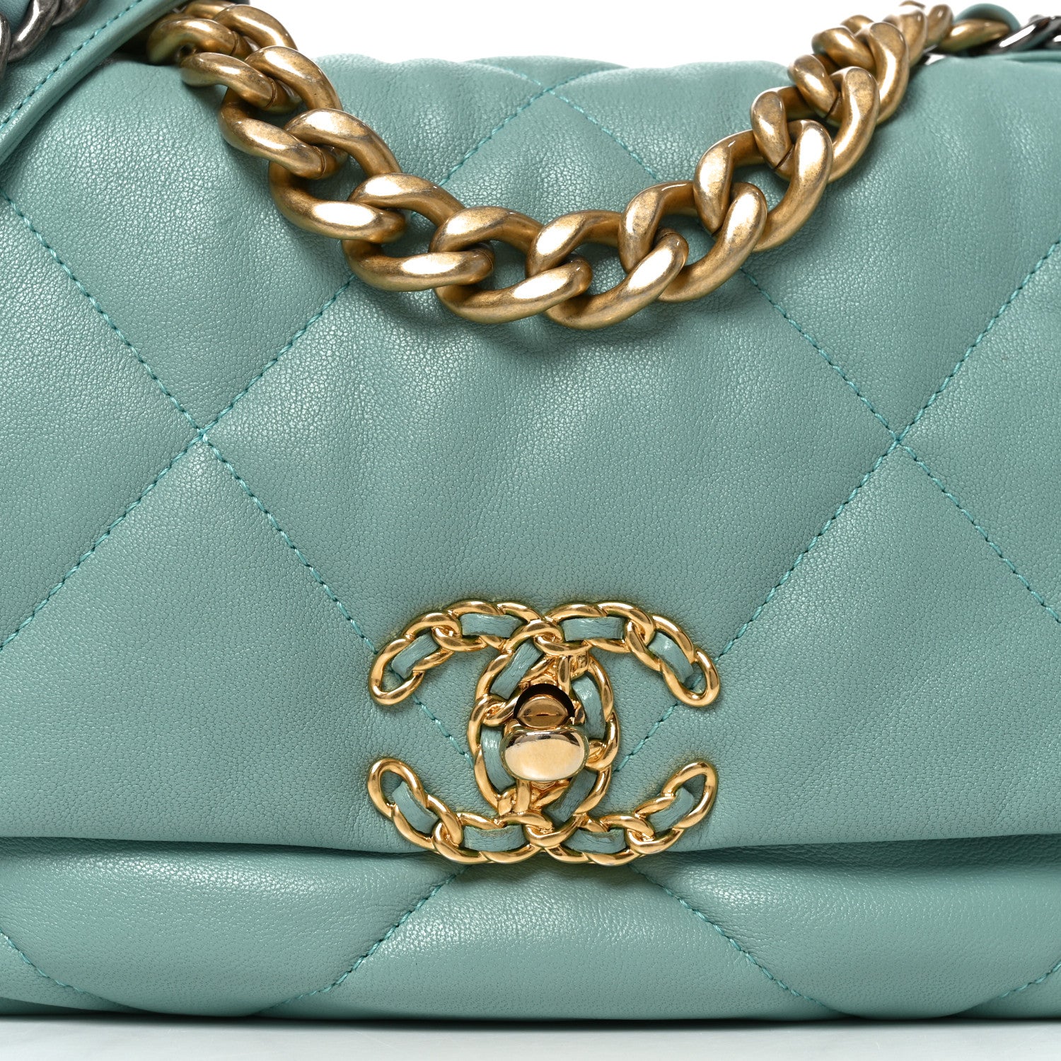 Goatskin Quilted Medium Chanel 19 Flap Light Blue