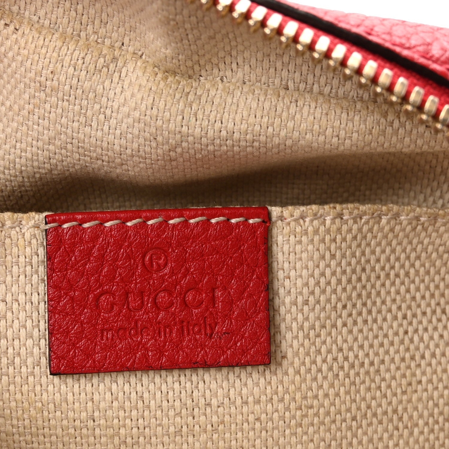 Pebbled Calfskin Small Soho Disco Bag Vibrant Red