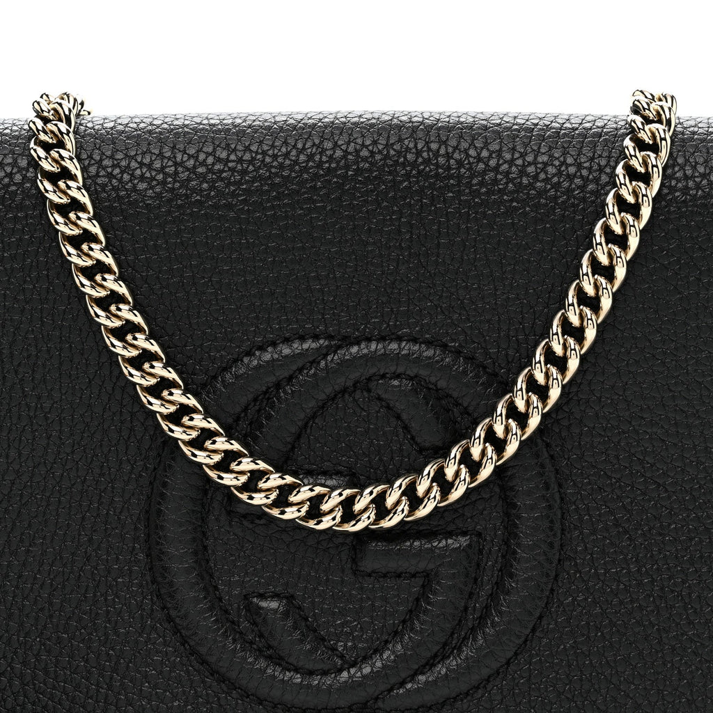 Pebbled Calfskin Medium Soho Flap Crossbody Black