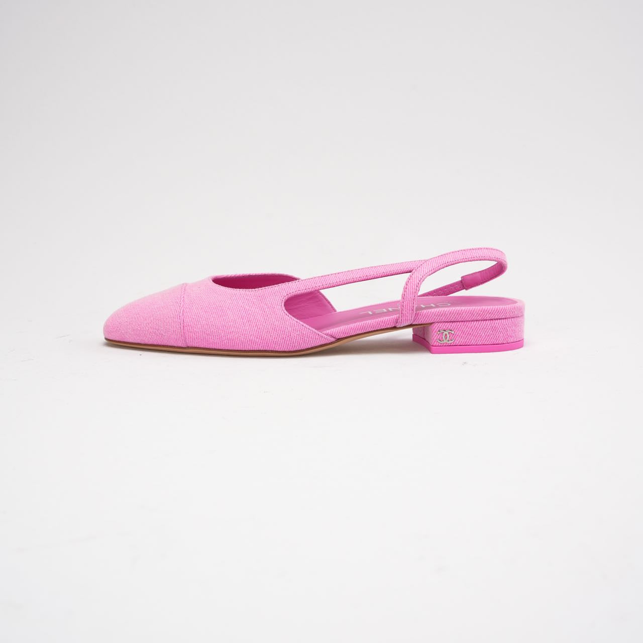 Chanel Neon Pink Denim Cap Toe CC Slingback Flat Size 38