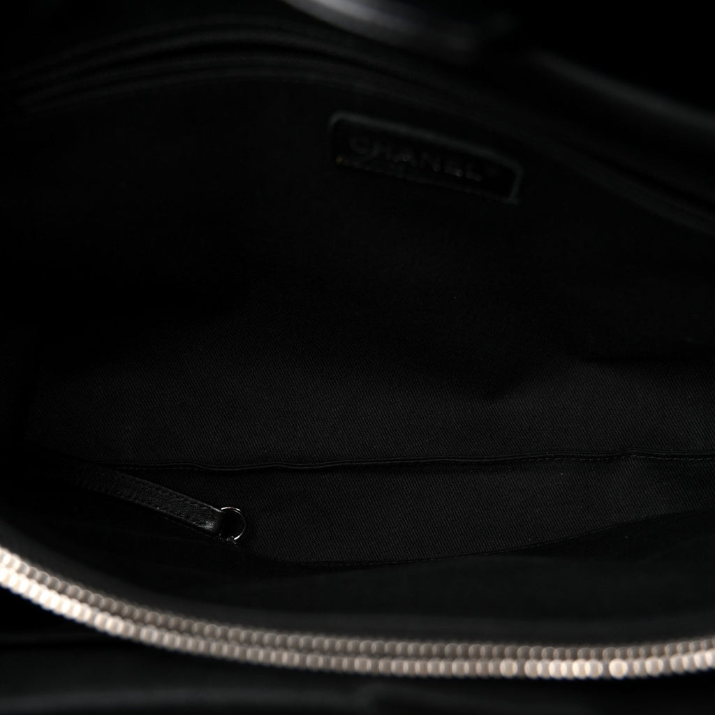 Soft Caviar CC Medium Top Handle Tote Black