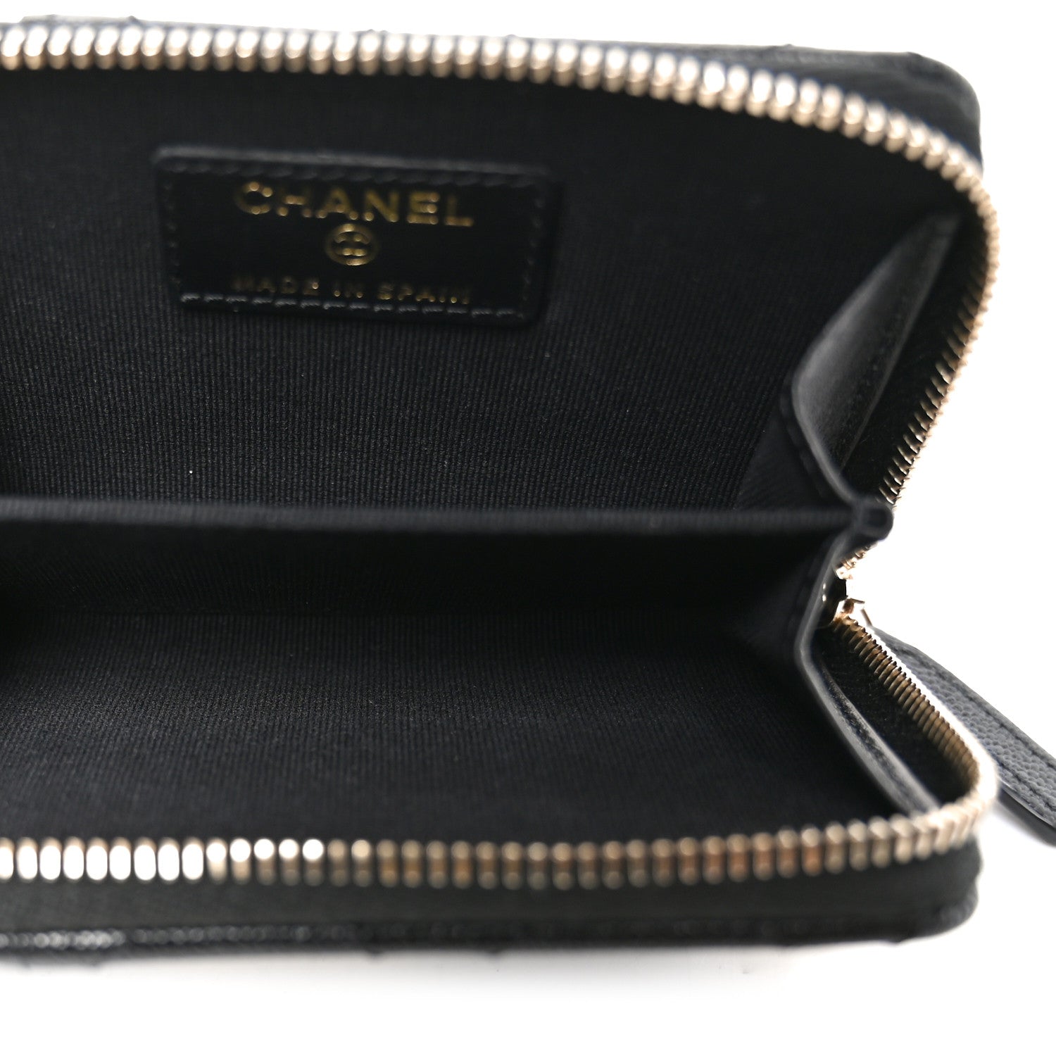 Caviar Quilted Studded CC Zip Card Holder Black