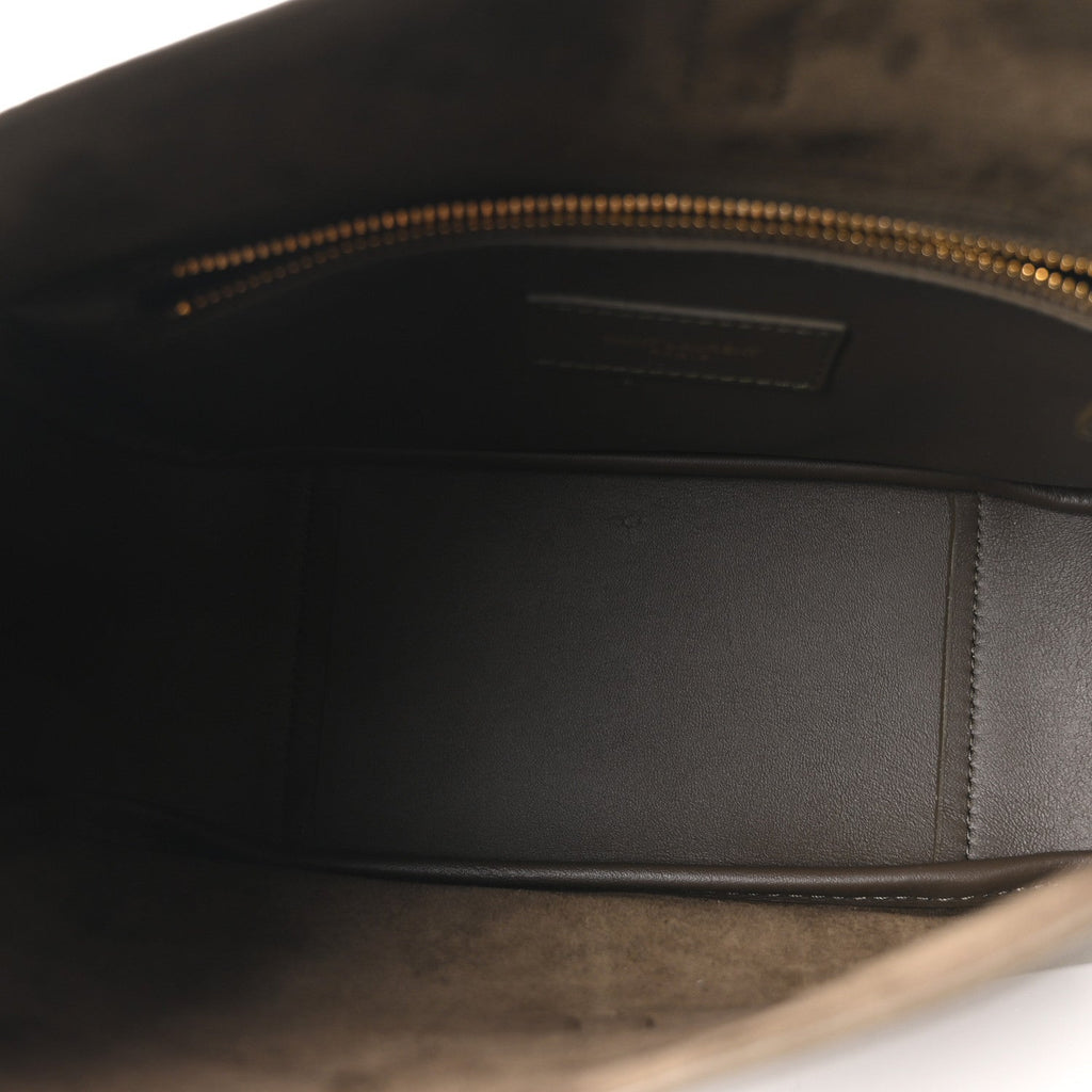 Smooth Calfskin Small Le 5 A 7 Soft Hobo Light Musk