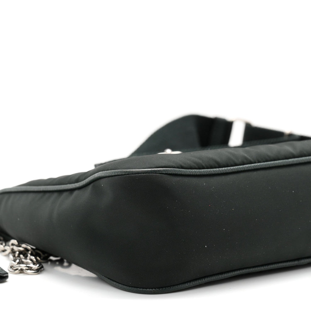 Nylon Re-Edition 2005 Shoulder Bag Smeraldo