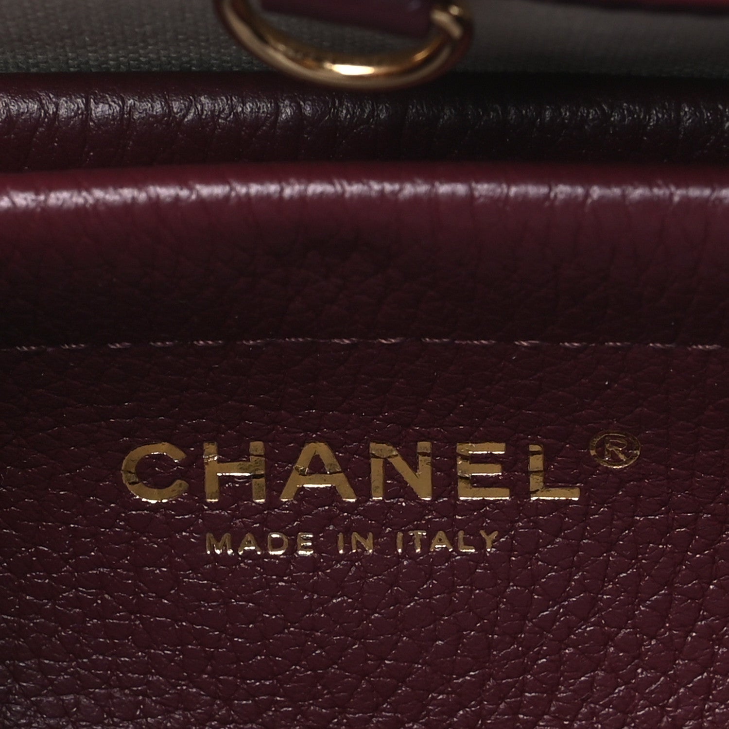 Grained Calfskin Stitched Urban Essentials Small Shopping Bag Burgundy