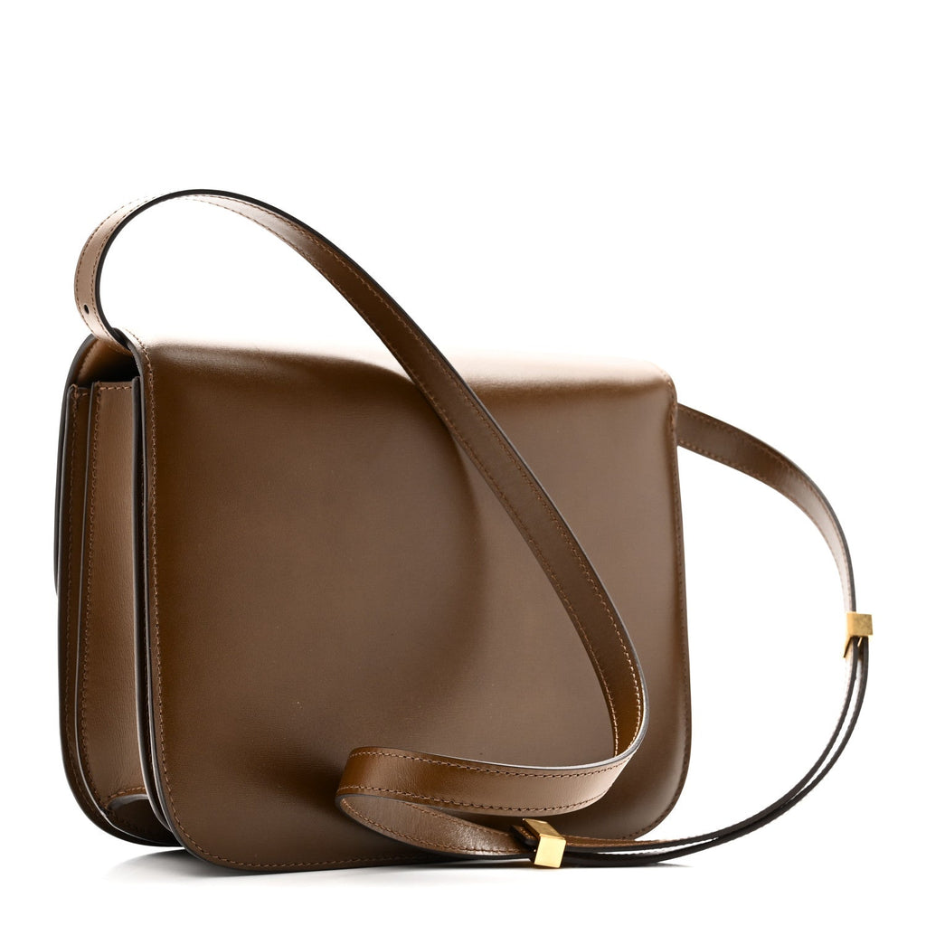 Box Calfskin Medium Classic Box Flap Bag Camel