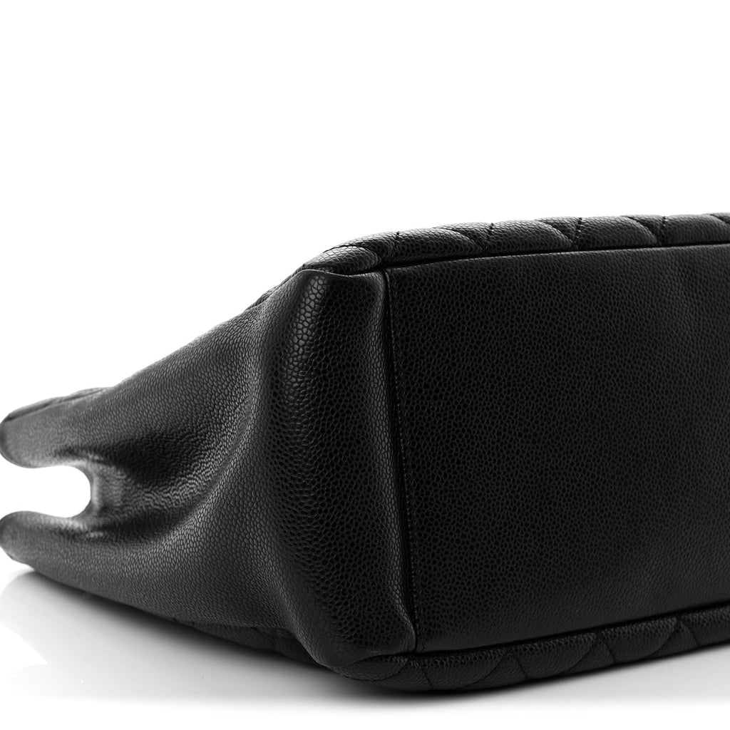 Caviar Quilted Grand Shopping Tote GST Black