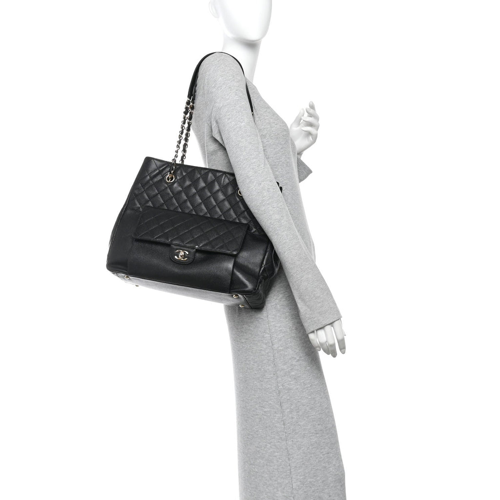 Caviar Quilted Large Flap Shopping Tote Black