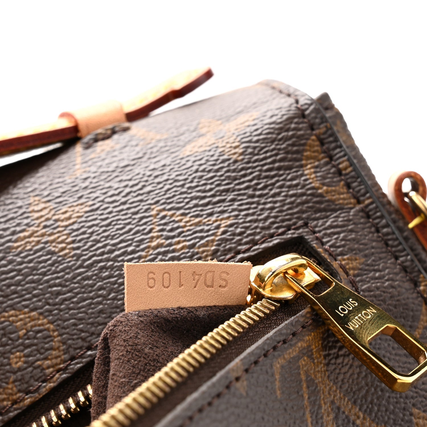 Monogram Pochette Metis