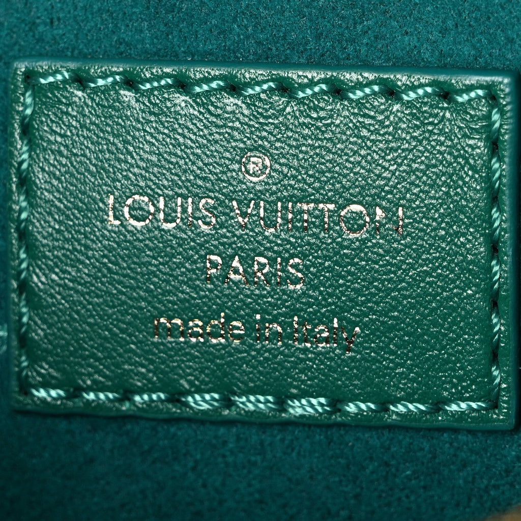 Calfskin New Wave Chain Bag MM NM Emerald