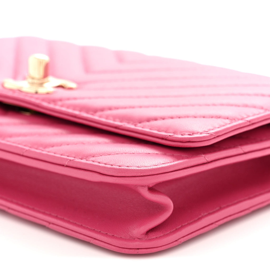 Lambskin Chevron Quilted Trendy CC Wallet On Chain WOC Pink