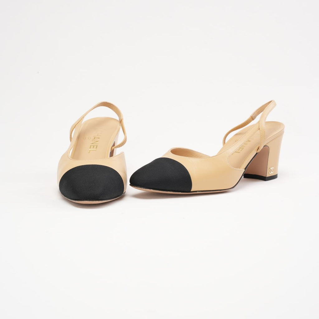 Chanel Beige /Black Lambskin Cap Toe CC Slingback Pumps Size 38.5
