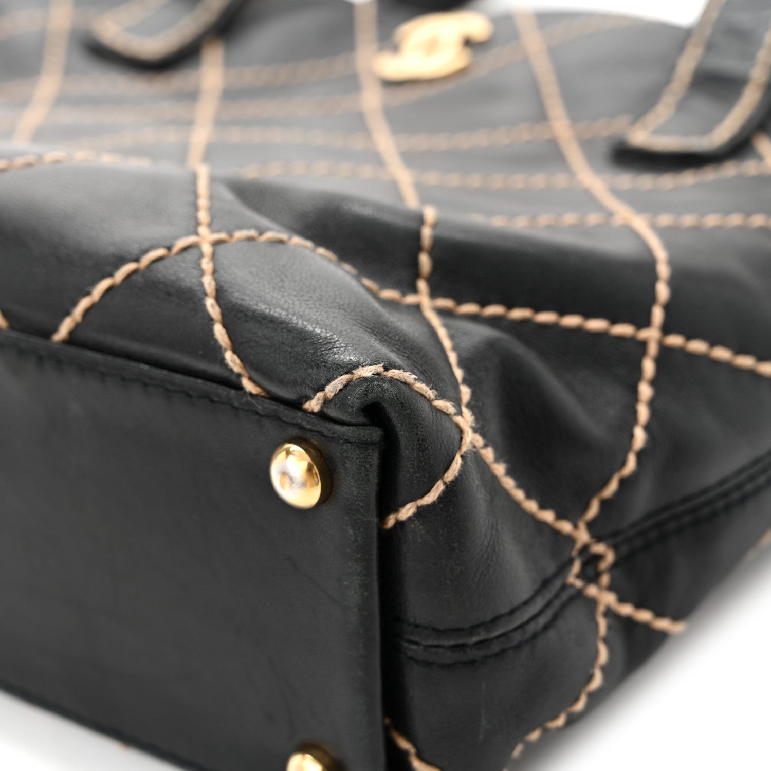 Calfskin Stitch Small Surpique Tote Black