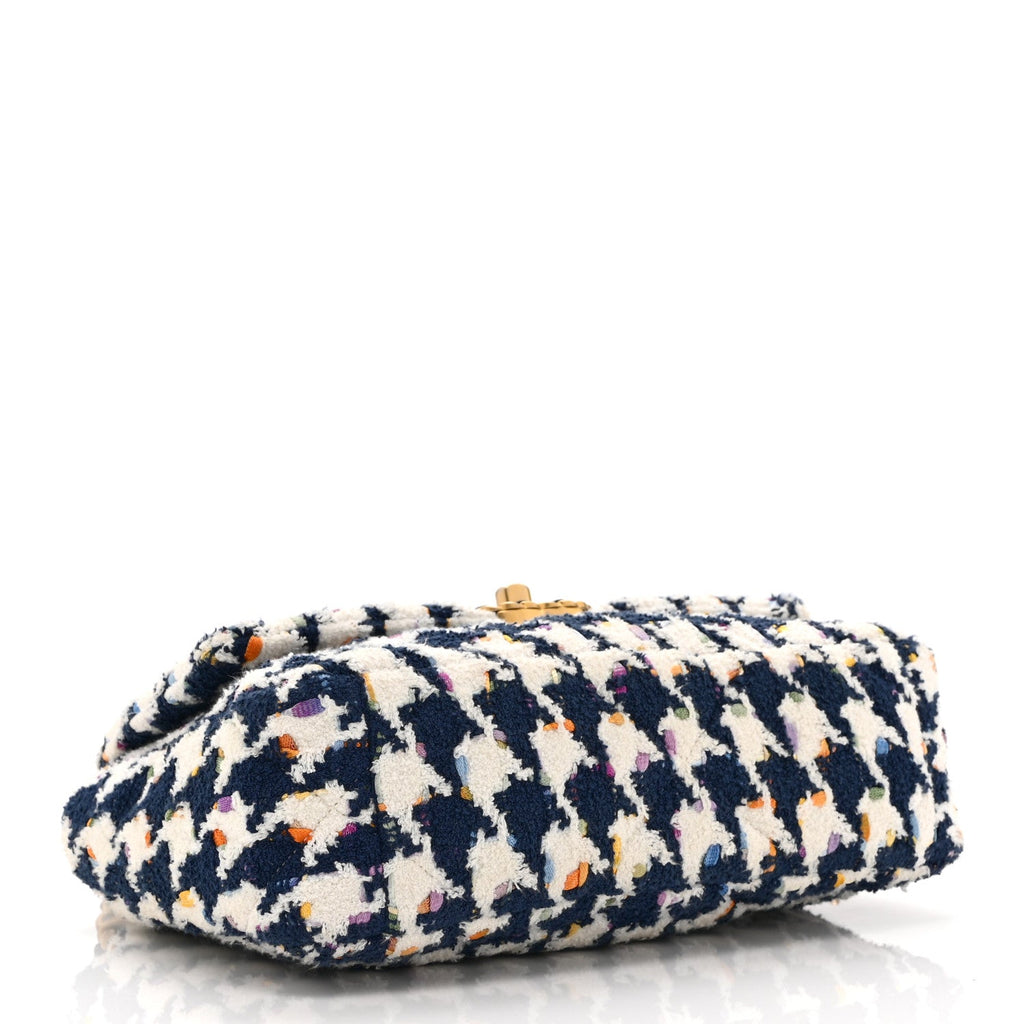Tweed Quilted Medium Chanel 19 Flap Ecru Navy Blue Multicolor