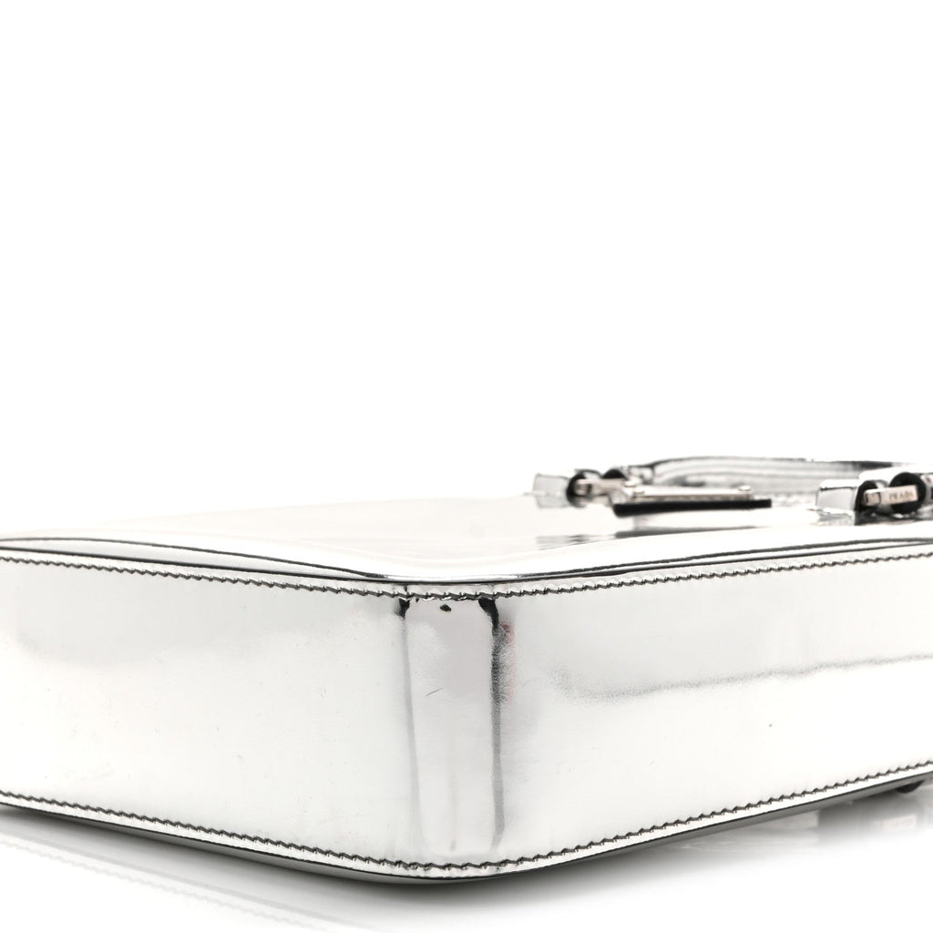 Spazzolato Triangle Small Double Handle Crossbody Tote Argento