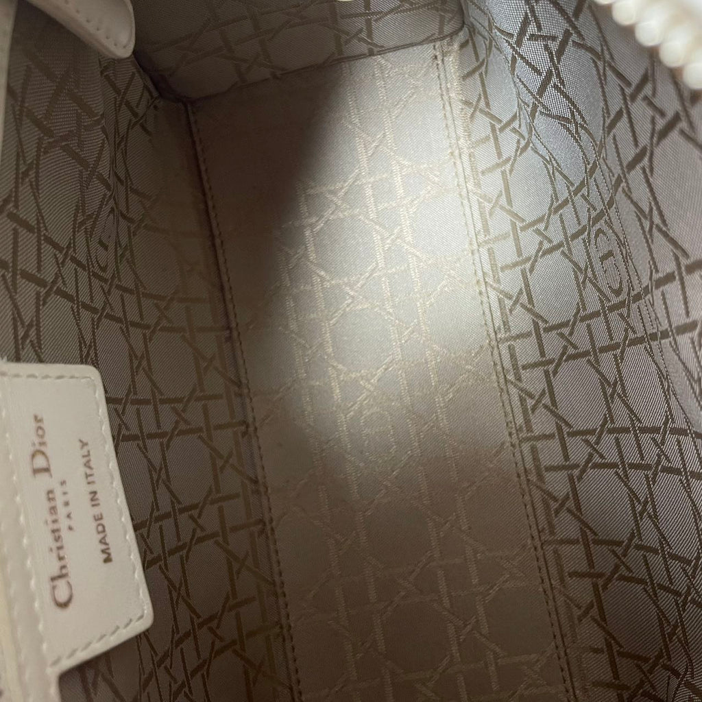 Dior Lady Dior Medium Bag White Lambskin (2019)
