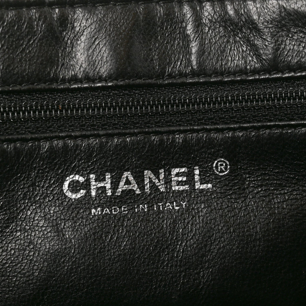 Caviar Half Moon Large Flap Black