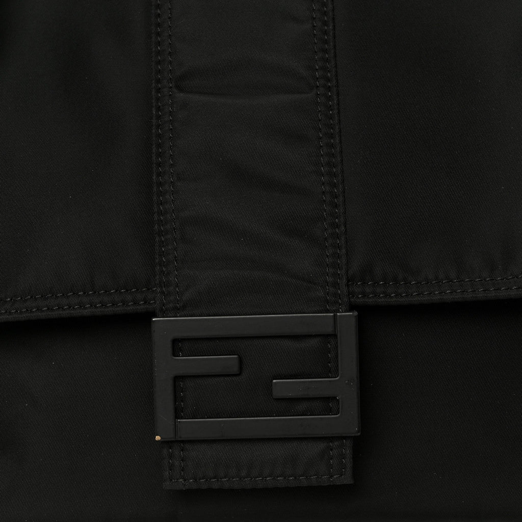 Econyl Nylon Cuoio Romano Monochrome Medium Baguette Messenger Bag Black