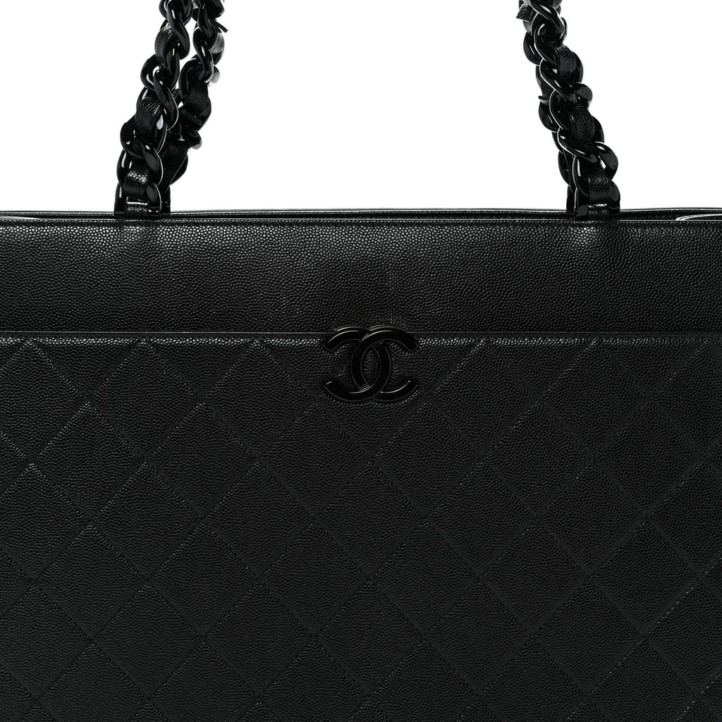 Caviar Quilted My Everything Large Shopping Tote Black