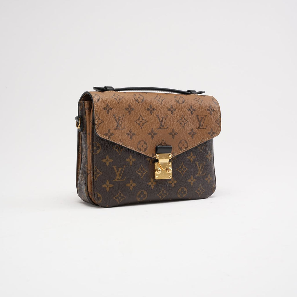 Louis Vuittion Pochette Métis Monogram Reverse Canvas 2016