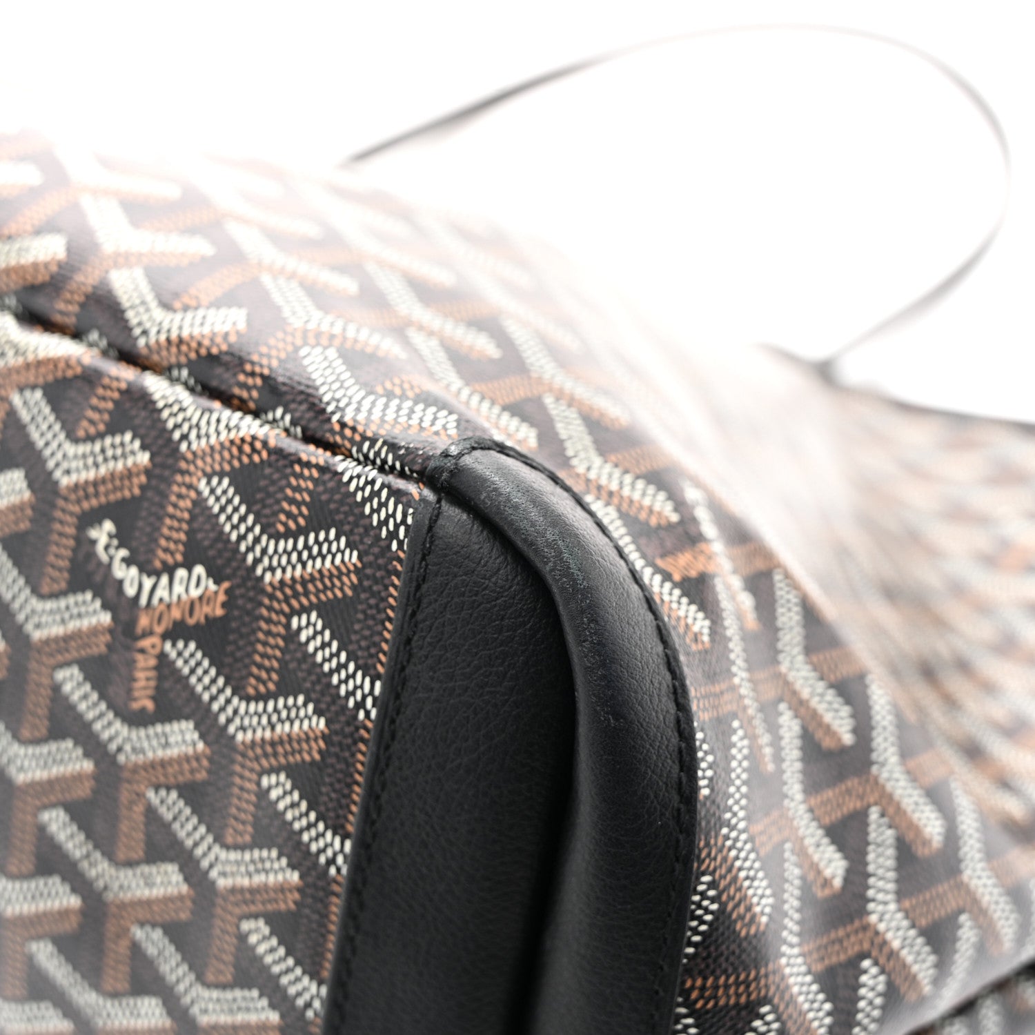 Goyardine Artois MM Black