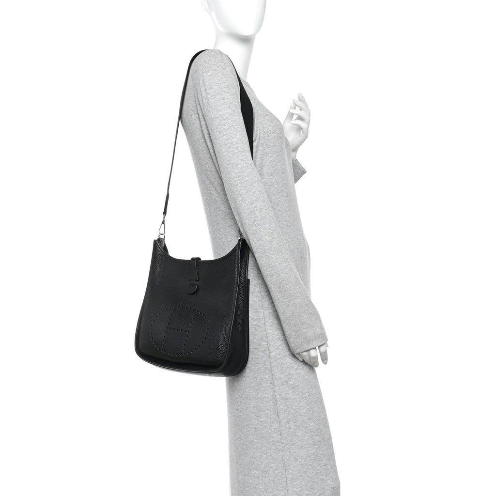 Taurillon Clemence Evelyne II PM Black