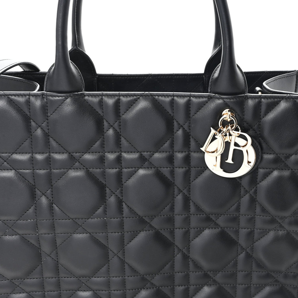 Calfskin Macro Cannage Medium Book Tote Black