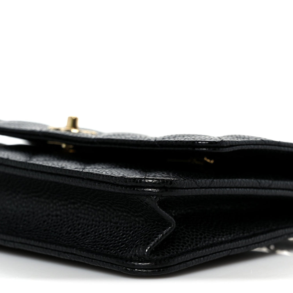 Caviar Quilted CC Turnlock Wallet On Chain WOC Black
