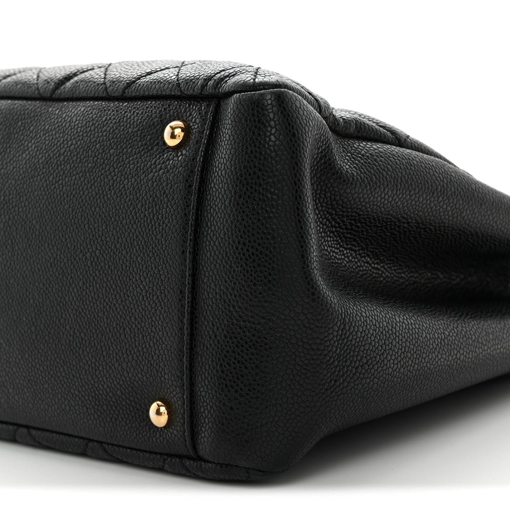 Caviar Quilted XL Grand Shopping Tote GST Black