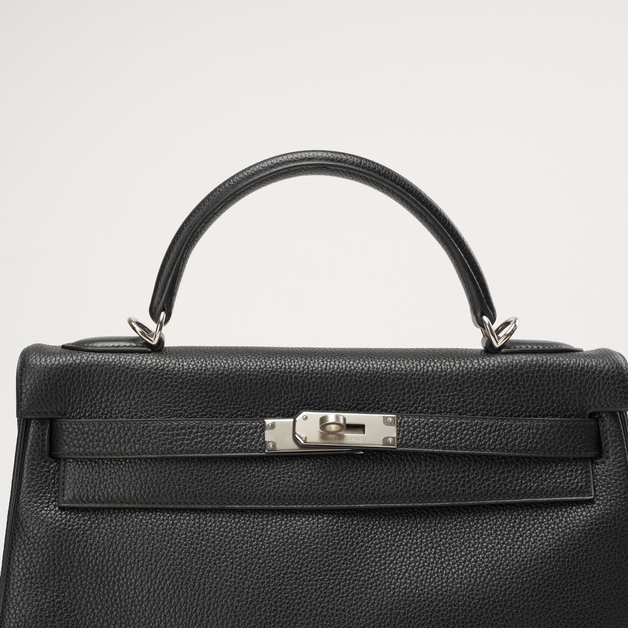 Hermes Vintage Sellier Kelly 32 Togo Black 2004