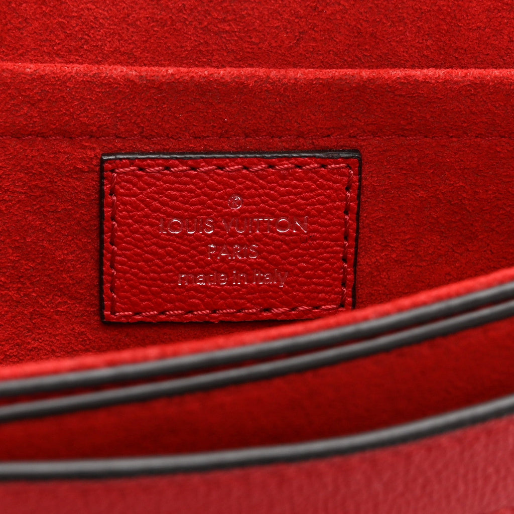Calfskin Monogram Very Messenger Rubis Red