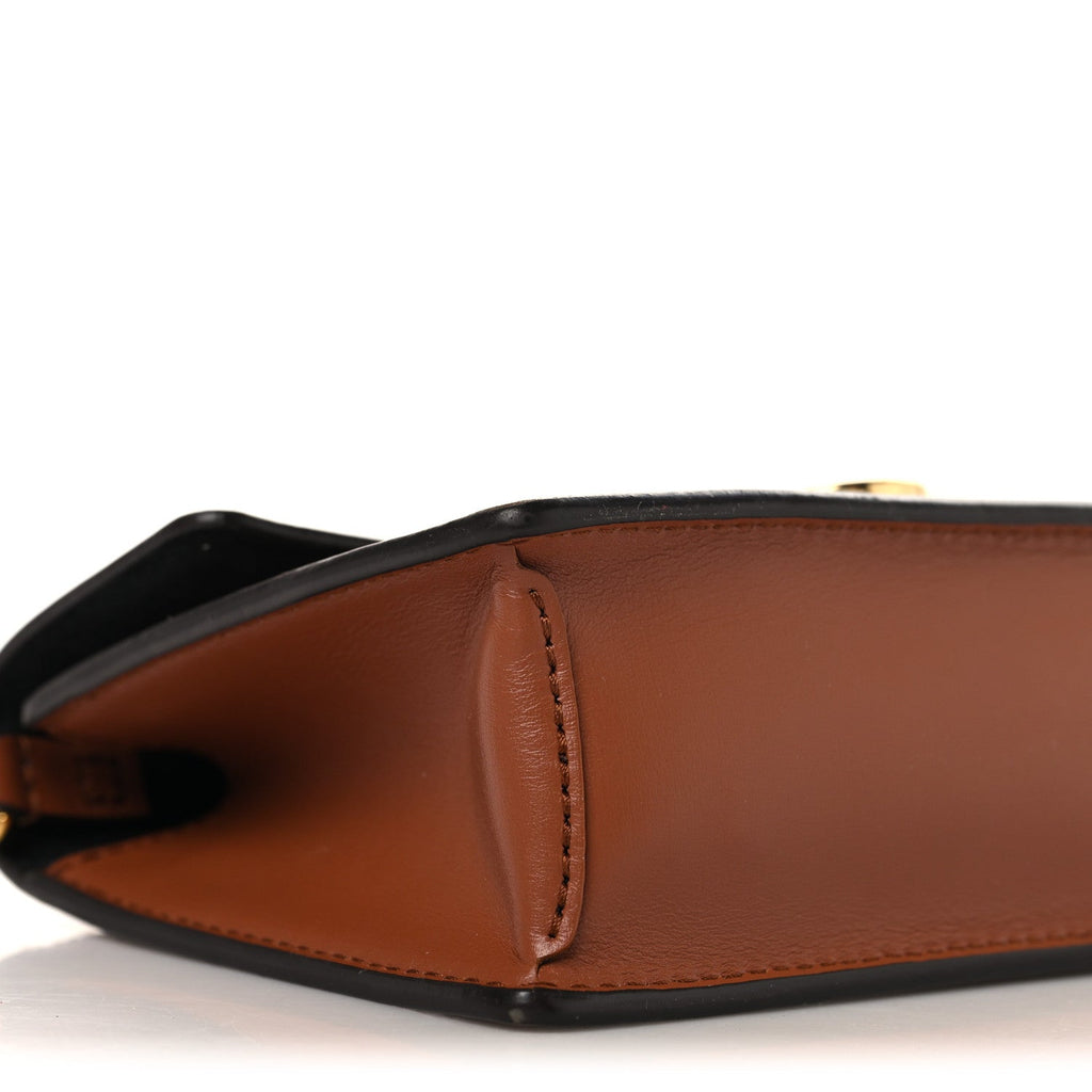 Reverse Monogram Dauphine Chain Wallet