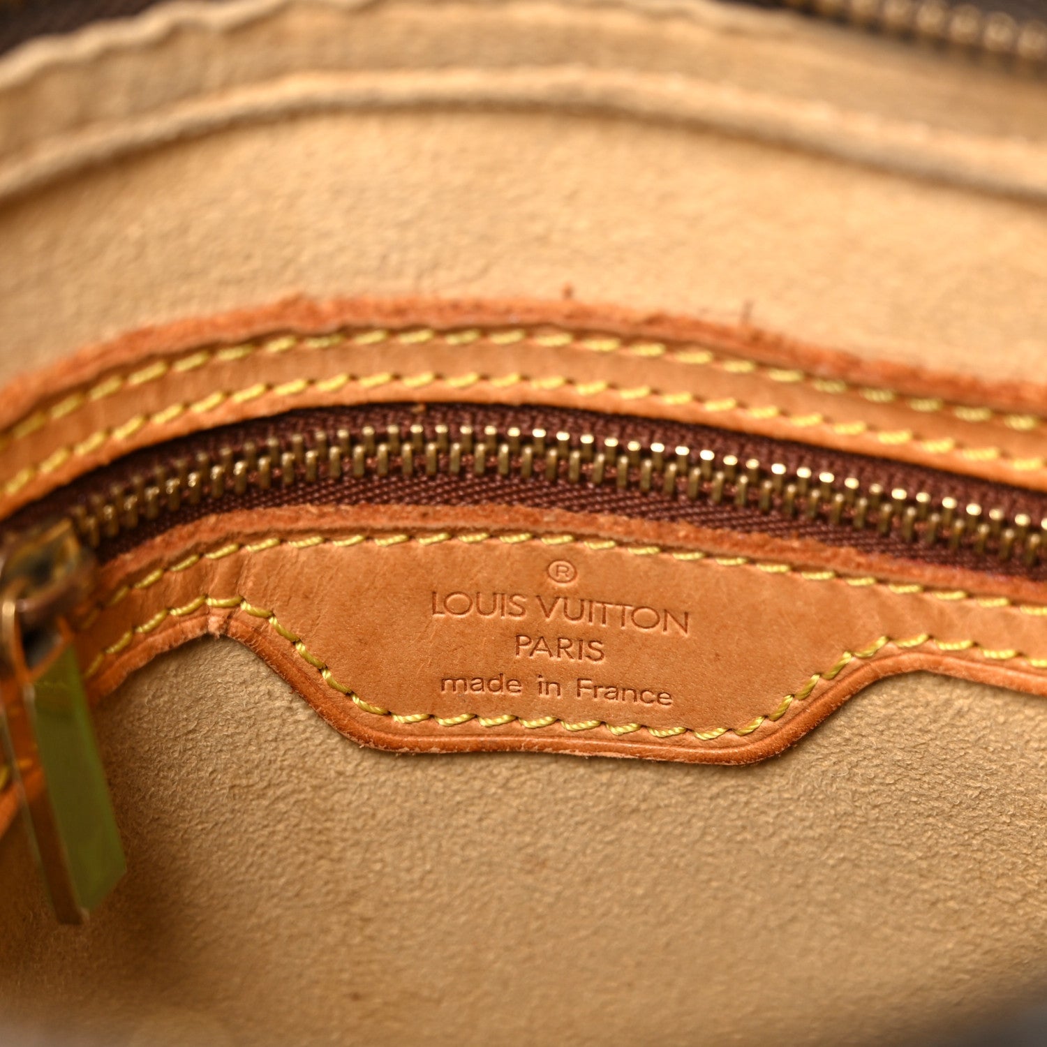 Monogram Looping MM