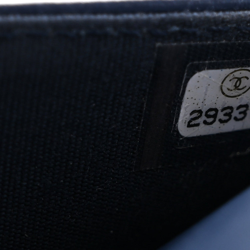 Caviar Quilted Boy Wallet On Chain WOC Navy