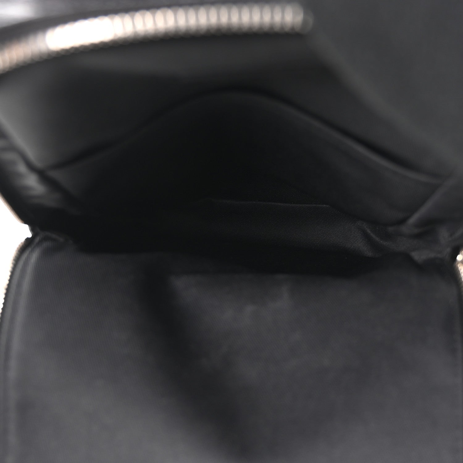 Damier Graphite Avenue Sling Bag