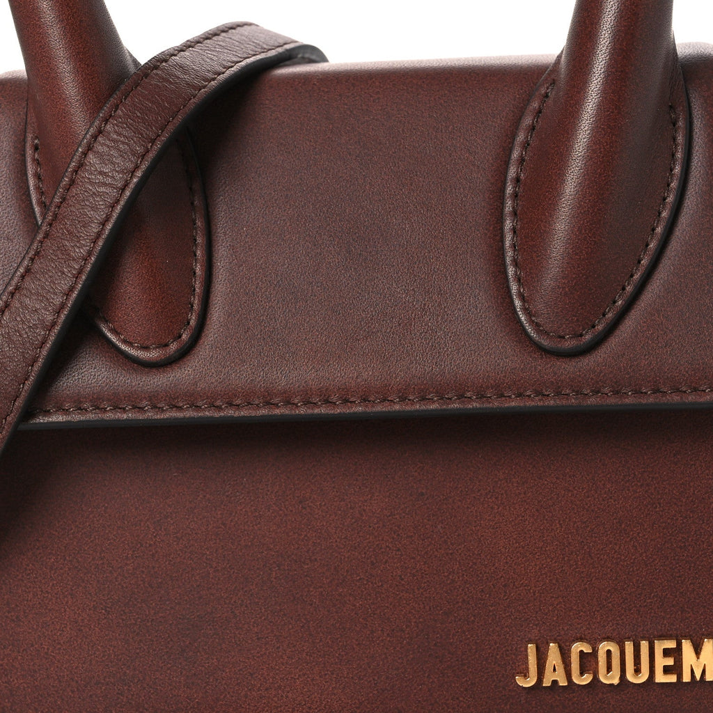 Smooth Calfskin Le Chiquito Moyen Dark Brown