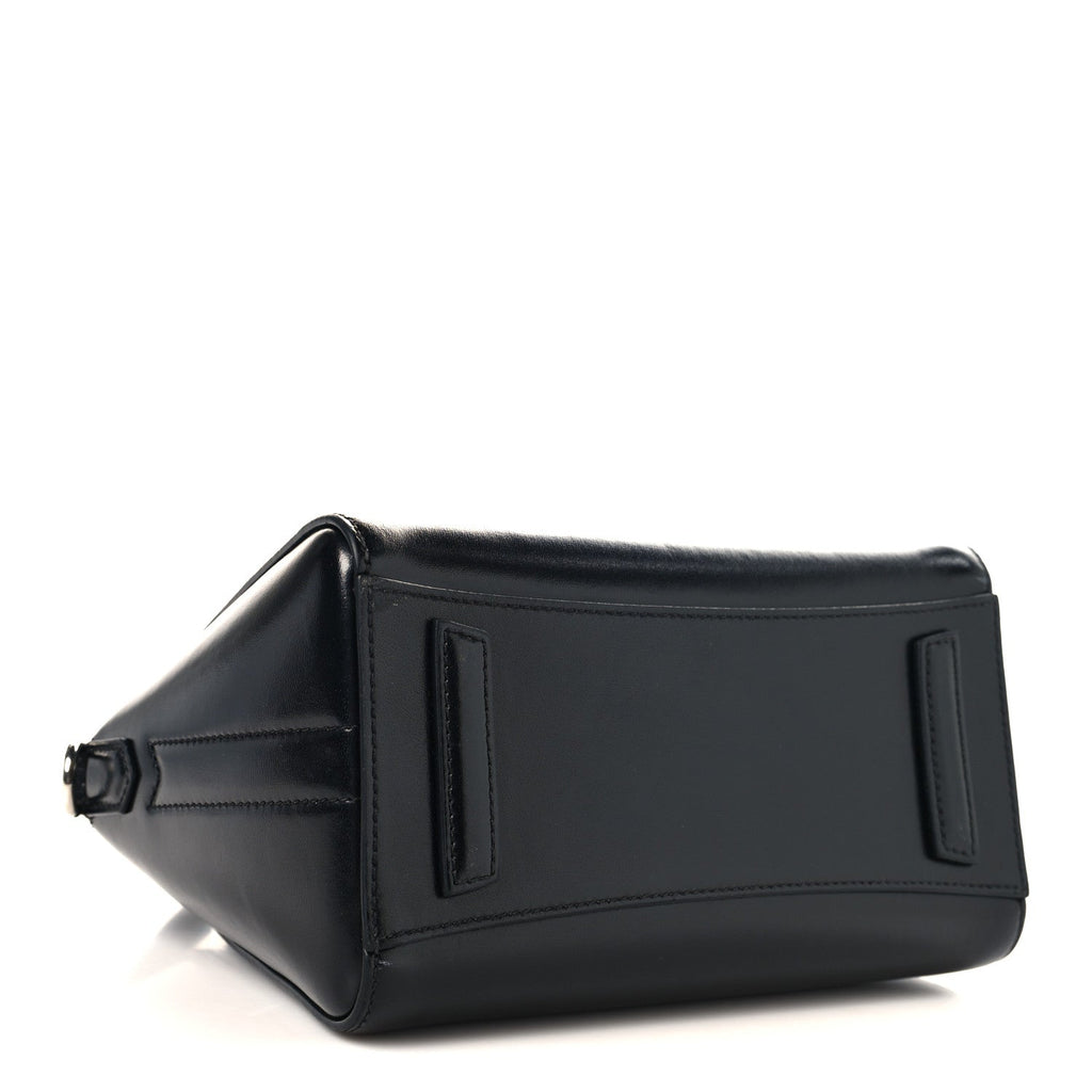 Shiny Lord Calfskin Mini Antigona Black